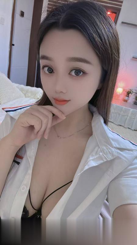 北京-朝阳网红大奶子芒果妹丰乳肥臀的类型-1.jpg